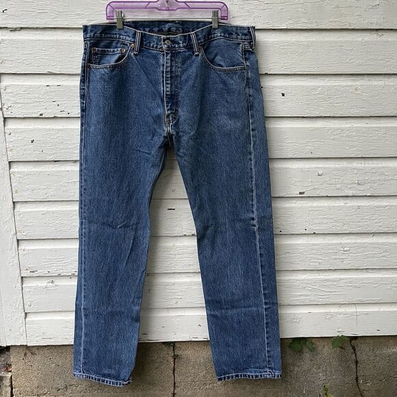 LEVI’S 505 REGULAR FIT JEANS, Medium Stonewash- Size 40x34 - Picture 2 of 7